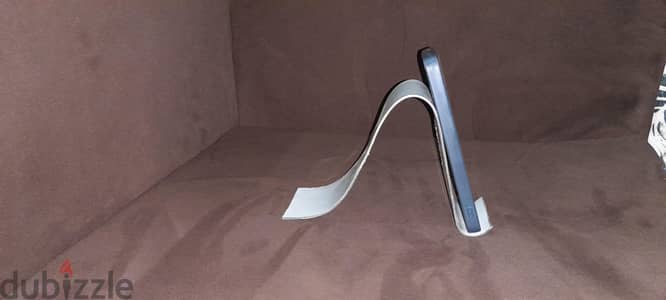 حامل موبايل. . . . اكسسوار مكتبي