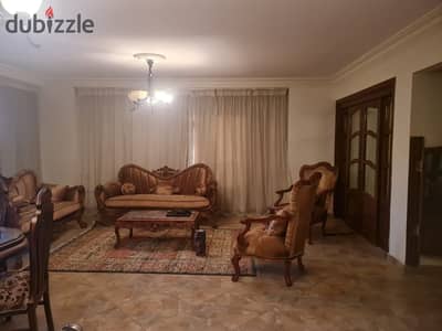 For sale, an apartment of 185 meters in Zahraa Al-Maadi, the sixth subdivision, super lux finishing, northern facade, distinguished view