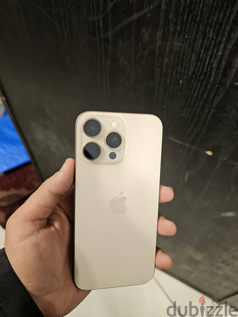 Apple - iPhone 16 Pro Max 1
