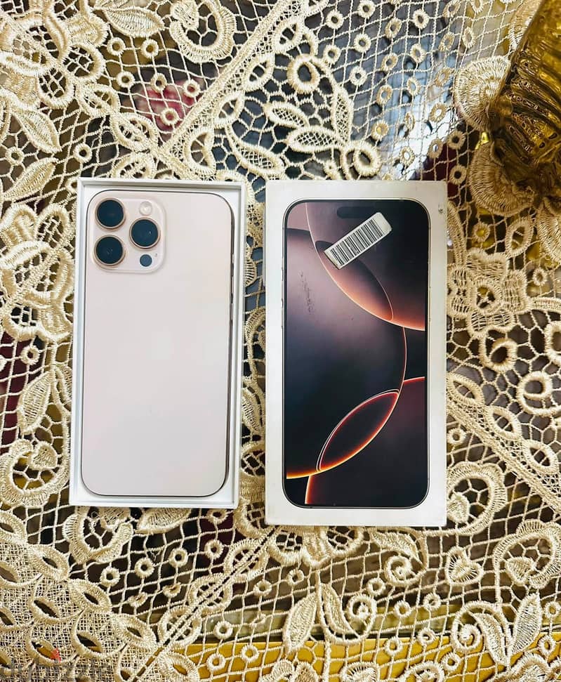 Apple - iPhone 16 Pro Max 2