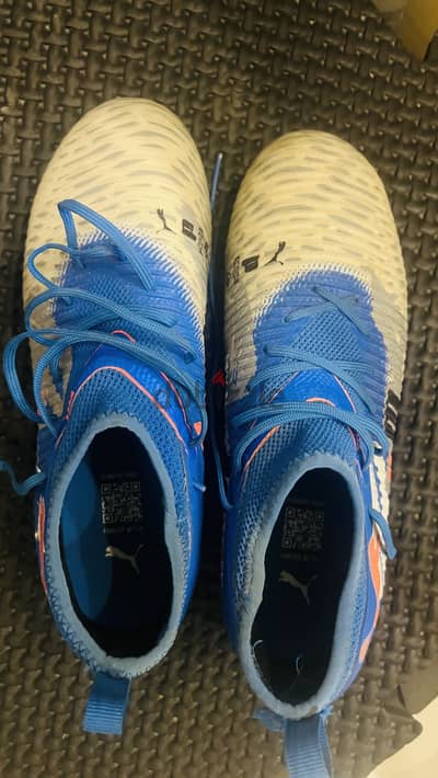 Puma soccer cleats real
