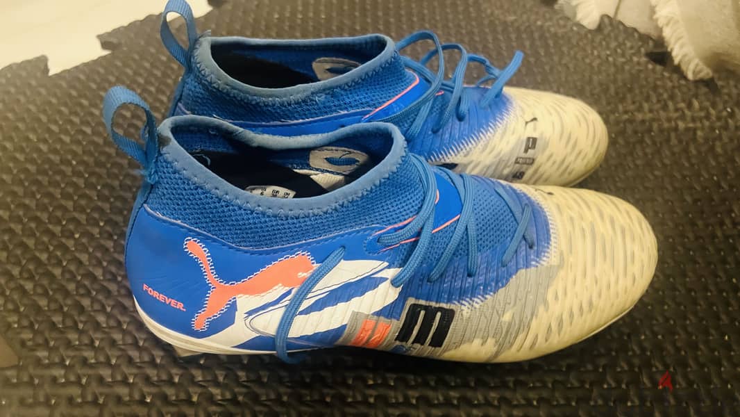 Puma soccer cleats real 1