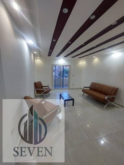 Furnished office for rent, 150 sqm, licensed in the sixth sector, Zahraa Maadi — prime location for companies.
