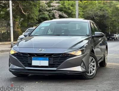 Hyundai Elantra CN7 2024 For Rent - هيونداي الينترا للايجار بسائق فقط