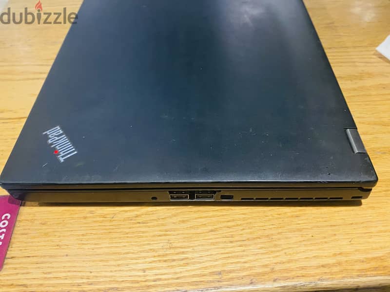 Lenovo Thinkpad P50- Workstation 4