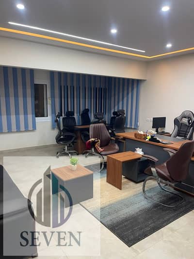 *Ultra-modern administrative office 250 sqm licensed in New Maadi, prime location*