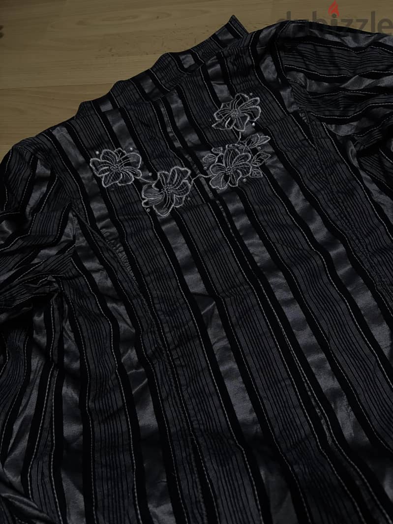 Vintage Botton up 1