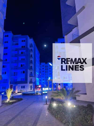 263 square meters 6 million next to the green river 3 rooms in investors