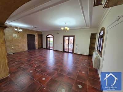 Penthouse for Sale on Dahshour Link - 300 sqm (Super Lux)  ​Location: Prime location inside a gated compound on Dahshour Link.