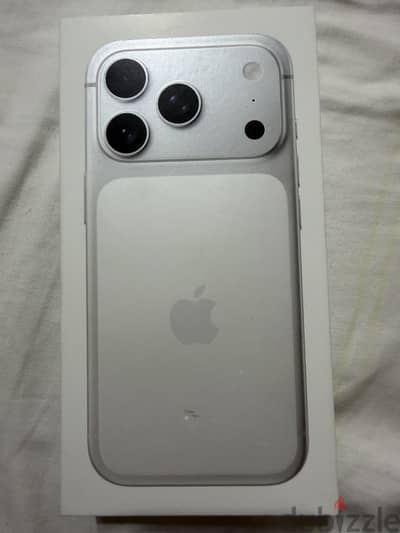 Apple - iPhone 17 Pro like new