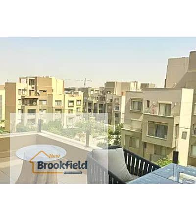 شقه للايجار بالمطبخ والتكييفات فى كمبوند فيلدج جيت بجوار شارع التسعين والجامعة الامريكيه Apartment for Rent in Village Gate