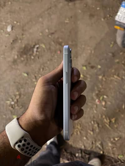 Apple - iPhone 15