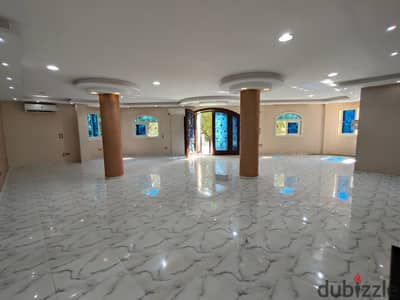 A full floor inside a villa with a 350 m garden in the eighth neighborhood, 5 rooms, 3 bathrooms