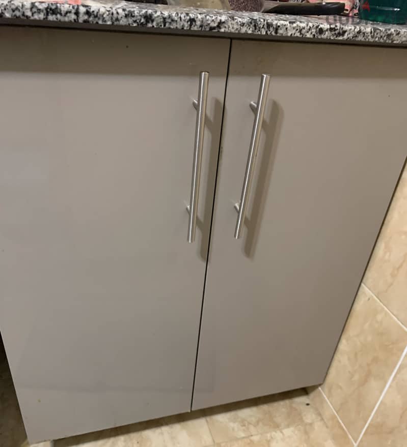 Kitchen 1