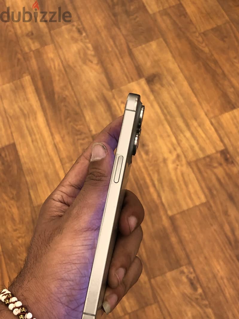 Apple - iPhone 15 Pro Max 3
