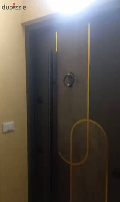 80m apartment with two rooms and a reception, ultra-lux finish in the industrial compound in October Gardens | complete meters and close to services | immediate cash delivery