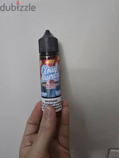 cloud nurdz mtl strawberry mango