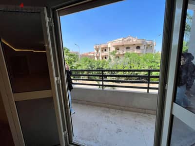 Apartment frist floor ultra super lux prime location for rent in villas area elshrouk