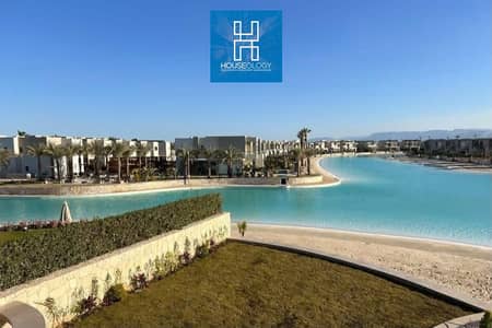 Ground floor chalet with garden corner for sale in Azha Ain Sokhna. Immediate occupancy, ready for viewing. For sale at a special price.