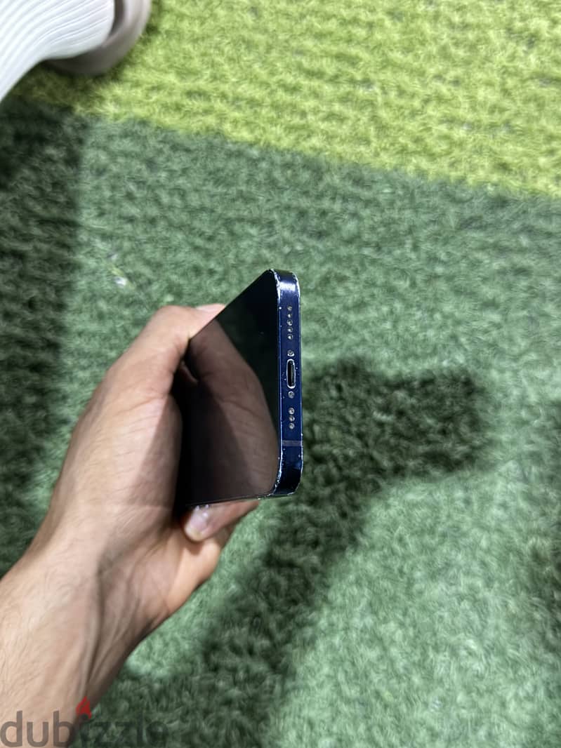 Apple - iPhone 12 6