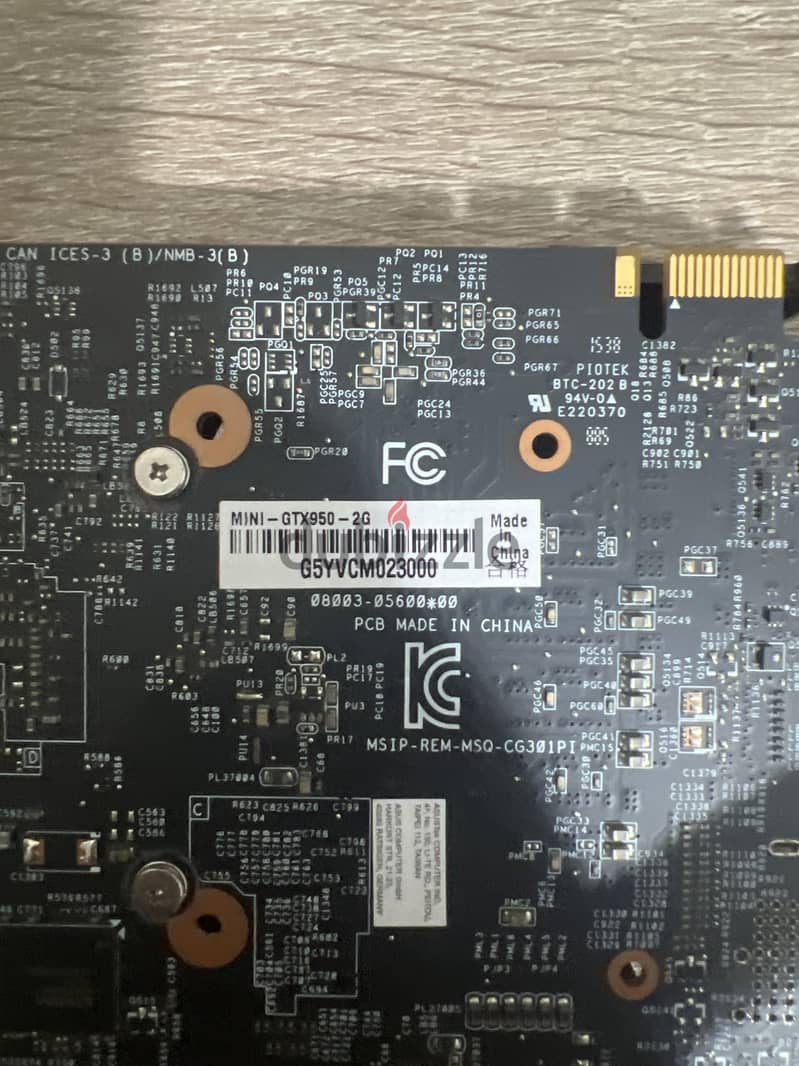 ASUS GTX 950 2gb 1