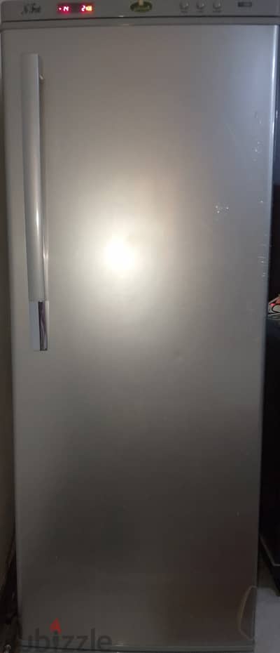 ديب فريزر كريازى 6 درج موديل E250N6/3