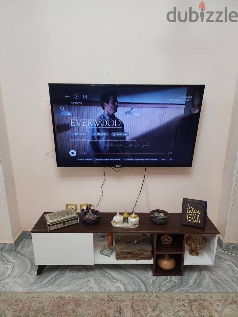 LG Smart T. V. 1