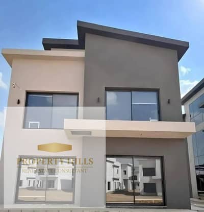 Ready-to-Move Villa for Sale in Creek Town with Stunning Greenery Views, Lowest Down Payment & Longest Payment Plan.