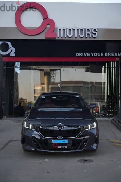 BMW 520 2025 بحالة الزيرو و سعر خاص