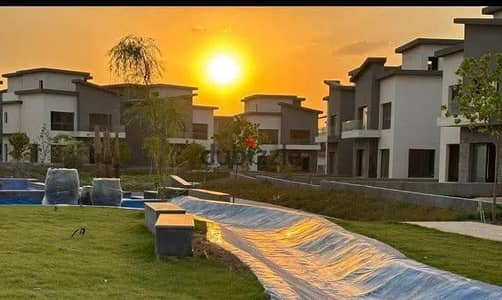 توين هاوس للبيع في إل كازار – في مشروع El Cazar – Creek Town الوحدة مستلمة Core & Shell،