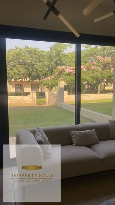 Villa for sale in front of Madinaty, finished at the lowest cash price in the market with an excellent division, 4 master bedrooms