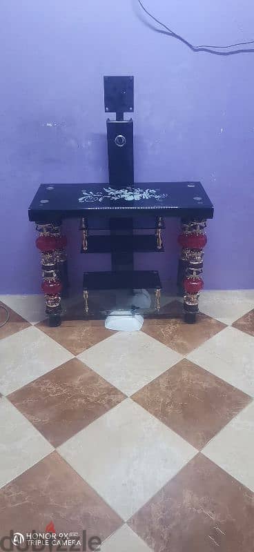 تربيزا زجاج للبيع
