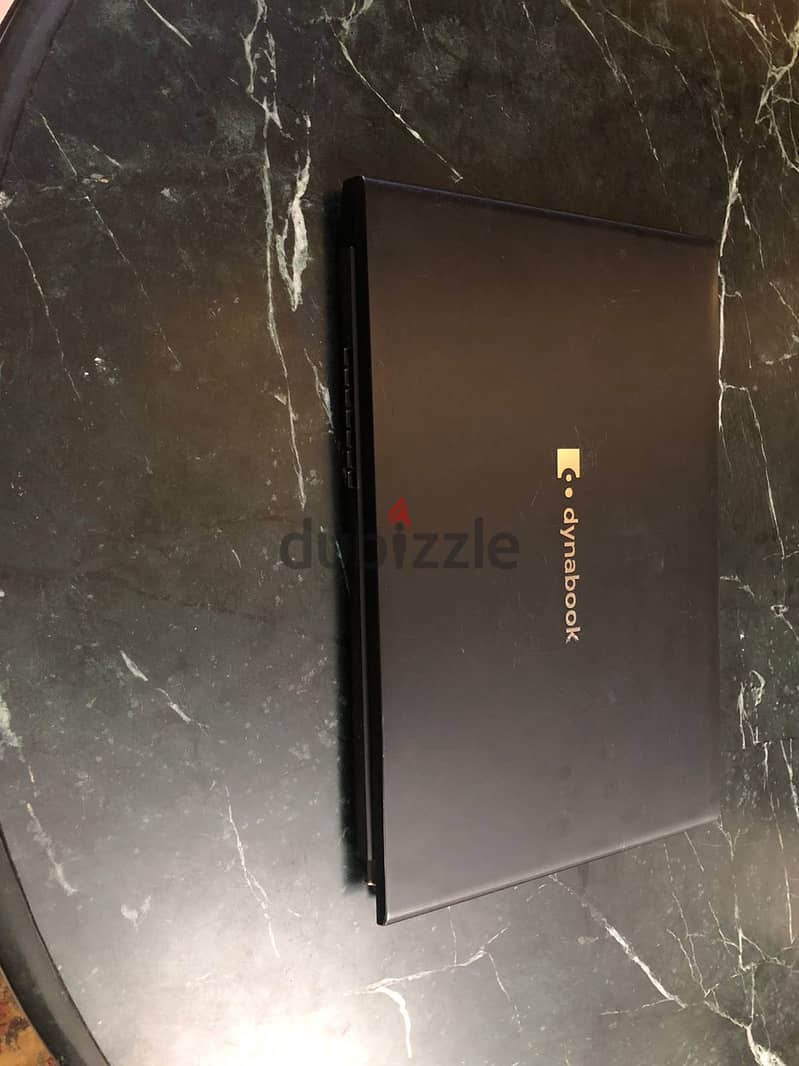 Toshiba Dynabook 6