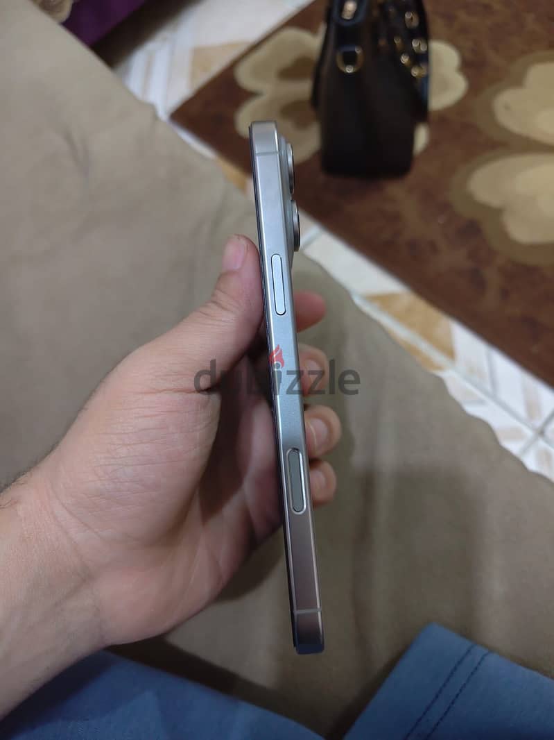 Apple - iPhone 16 Pro Max 5