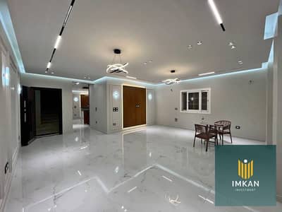 Apartment for sale at the lowest price with a 64% discount, down payment of 580,000 and the rest over 15 years. Finished in the Talala Compound in New