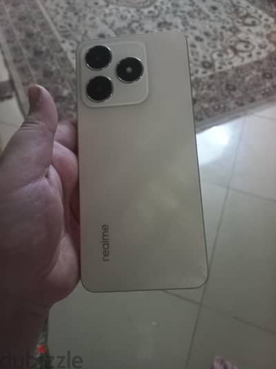ريلمى سى 61