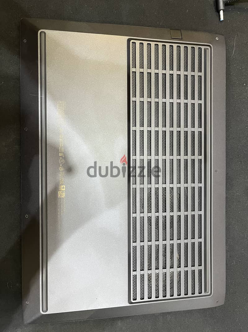 HP VICTUS 15 8