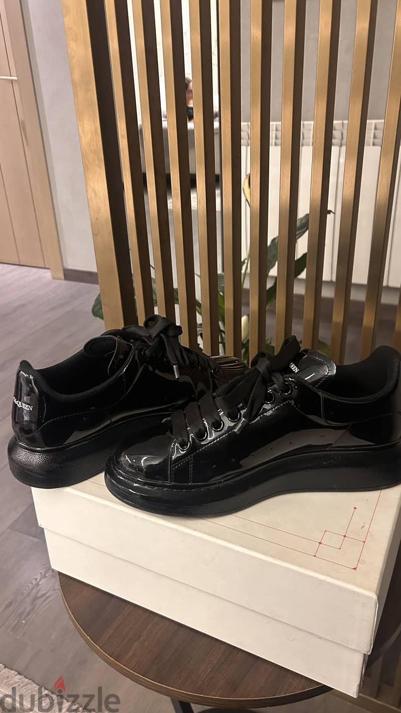 Alexander McQueen Sneakers size 40 4