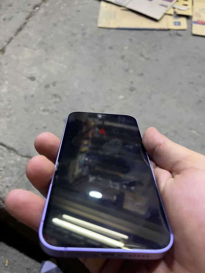 Apple - iPhone 12 4