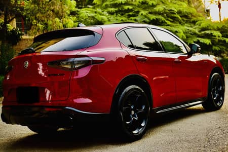 Alfa Romeo Stelvio Veloce 2024 only 28000k. m