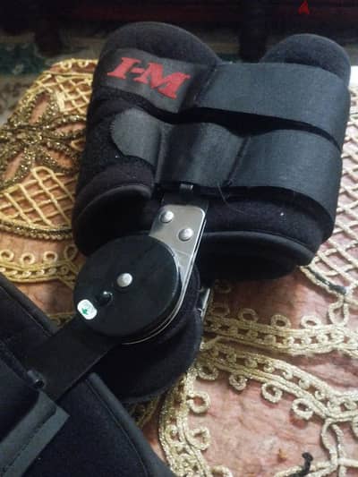 I-M OH702 ROM Knee Brace