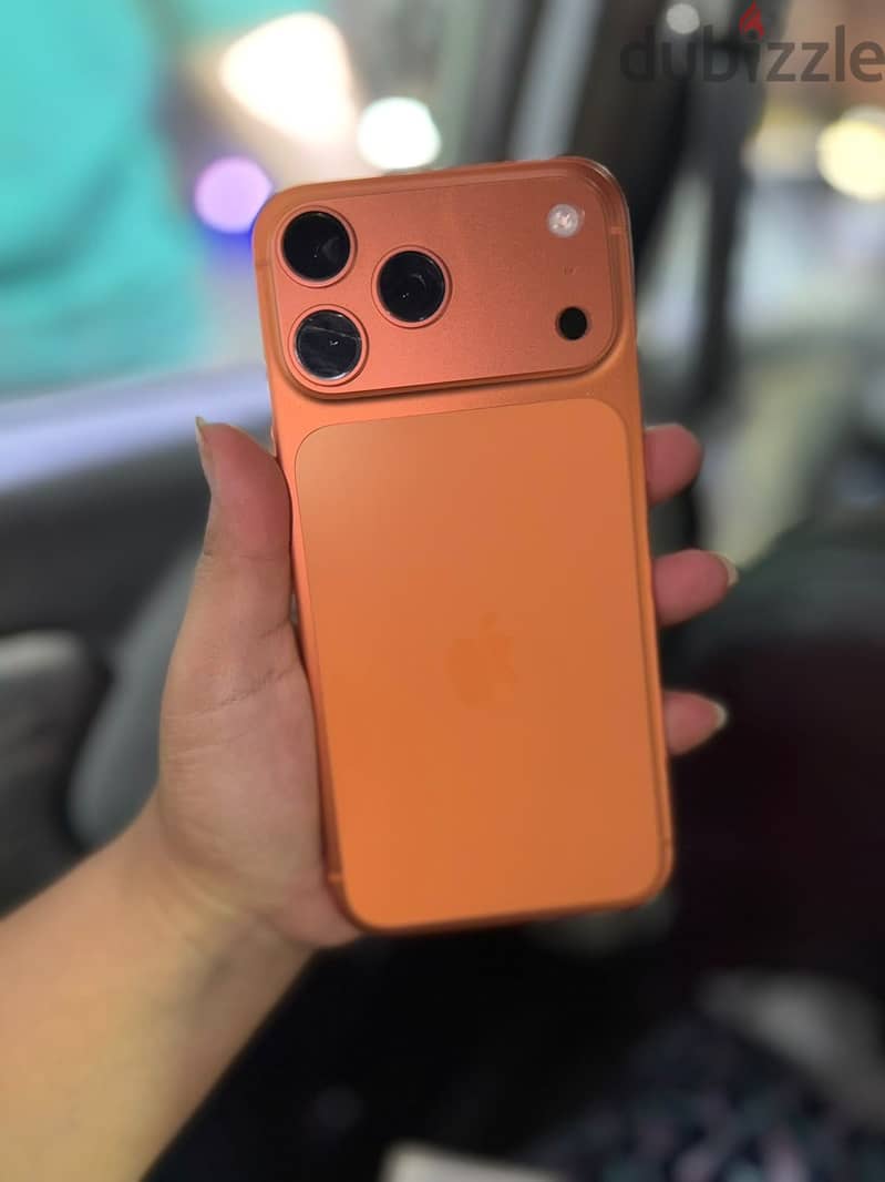 Apple - iPhone 17 Pro Max 4