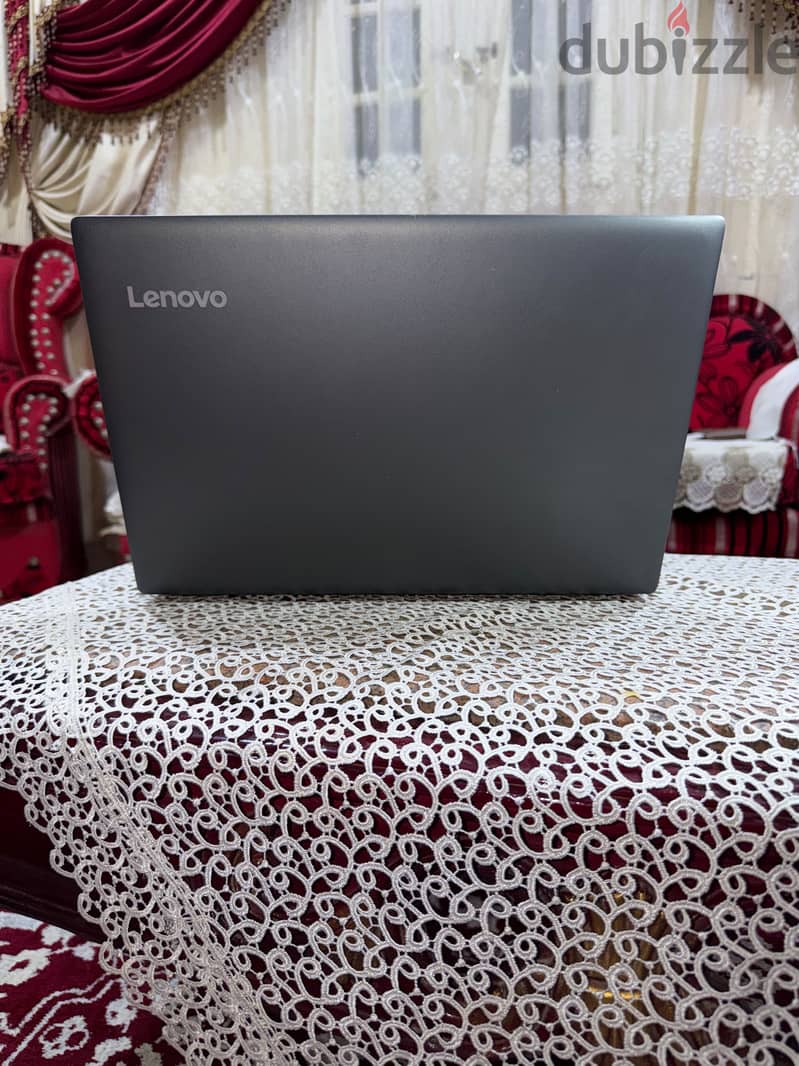 Lenovo ideapad 520 1