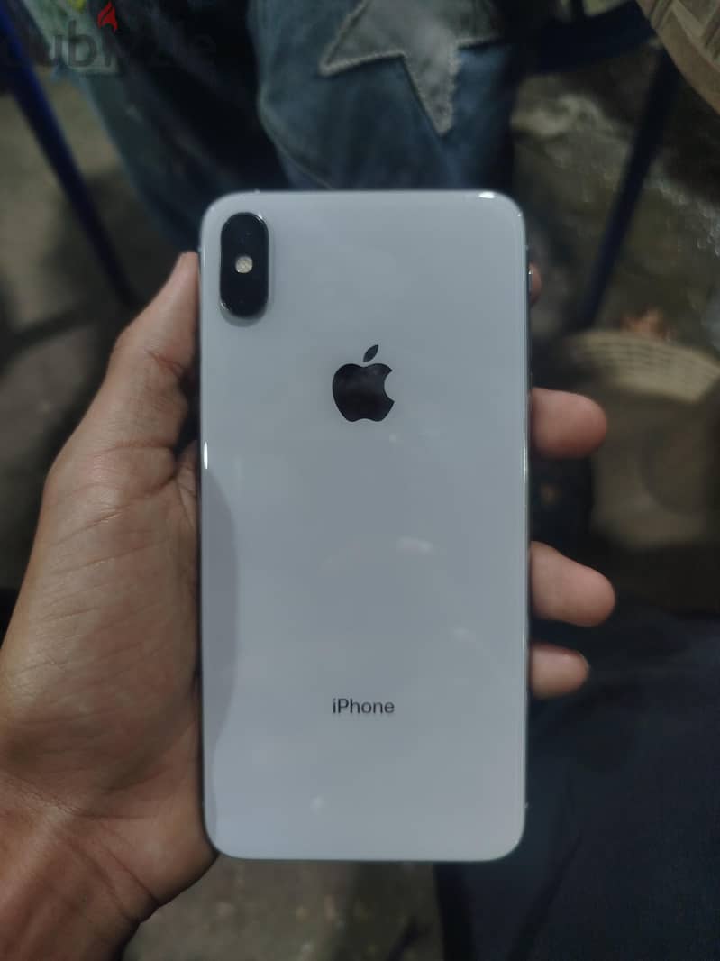 Apple - iPhone XS Max 1