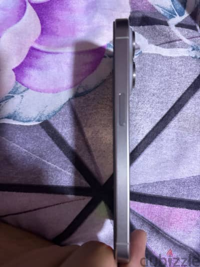 Apple - iPhone 15 Pro