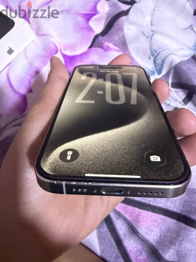 Apple - iPhone 15 Pro 7