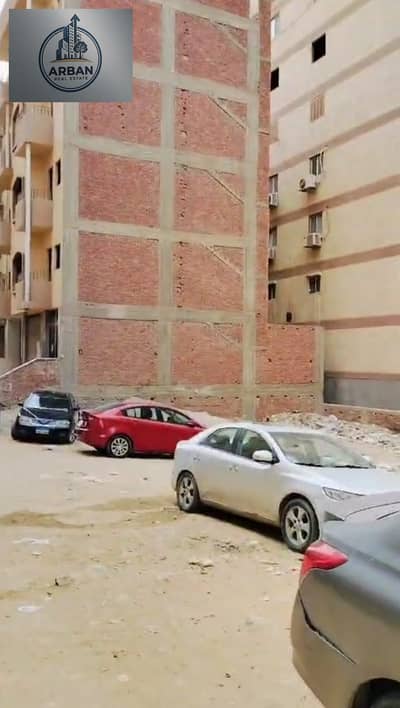 فرصة للبيع قطعة أرض 308م مرخصة أرضي تجاري و بدروم و اربع ادوار متكرر في زهراء المعادي جانبي من شارع الخمسين موقع مميز و راقي