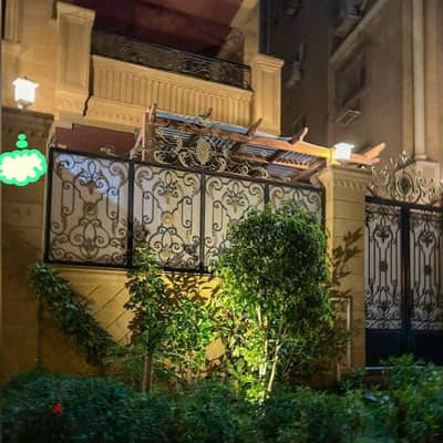 Distinct duplex for sale in the southern lotus, super lux finishing