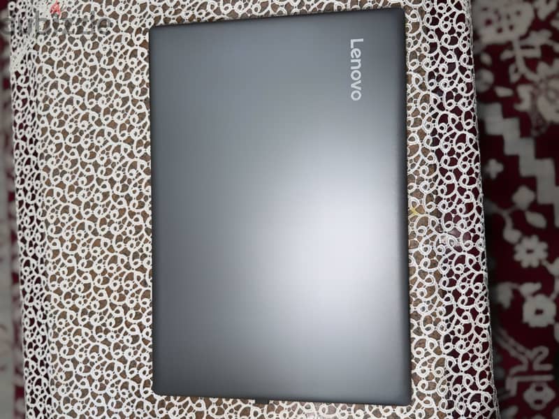Lenovo ideapad 520 6