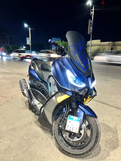 اسكوتر دايون ٢٠٠ dmax حالة ممتازه فيبر 85% 16الف كيلو جاهز للمشي علطول